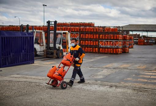 Almacén de Repsonl en Vicálvaro