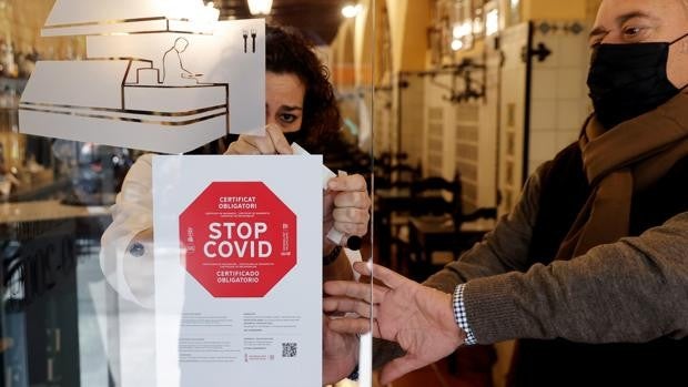 Pasaporte covid: multas de hasta 30.000 euros por no respetar la medida en la Comunidad Valenciana