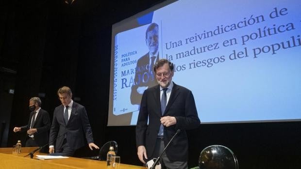Rajoy, líder en ventas, ajusta cuentas con el populismo de Perón a Podemos