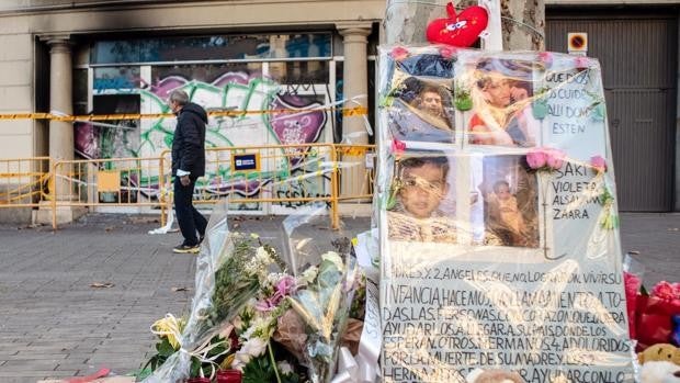 La familia de las víctimas del incendio cree que no pudieron avisar porque les robaron el móvil