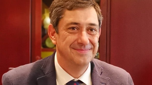 Antonio Gallego: «El PSC es la necesaria muleta del independentismo»