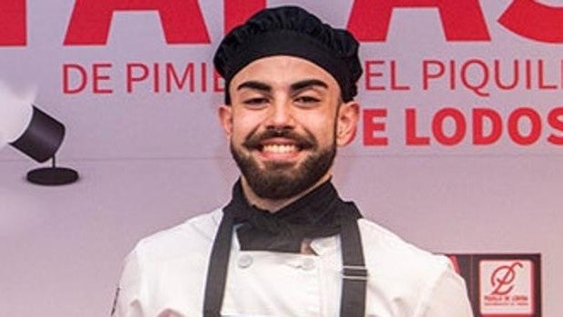 Carlos Roldán, 'Carolo': de opositor a policía a ser tercero en el concurso nacional de tapas de pimiento del piquillo de Lodosa