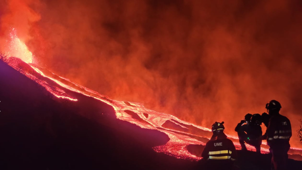 La lava ya cubre 1.184 hectáreas y ha sepultado 1.304 viviendas en La Palma