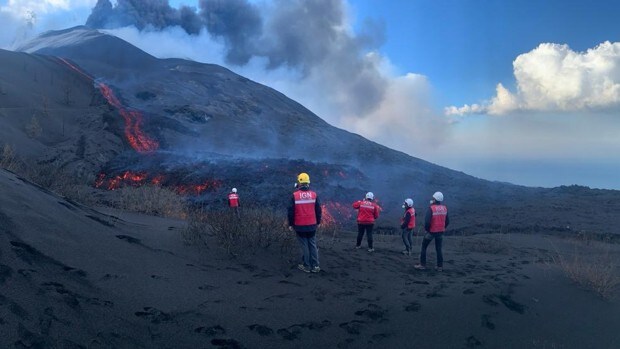 El IGN denuncia que recibirán «cero euros» de las ayudas científicas del volcán de La Palma