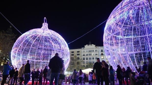 Restricciones Navidad en Valencia: vuelve Expojove, suspenden la fiesta de Nochevieja y menos carrozas para la Cabalgata de Reyes