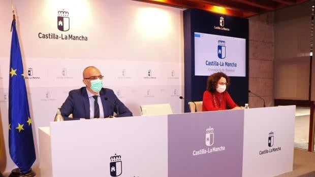 Castilla-La Mancha descarta medidas especiales pese al aumento de casos que deja el puente de la Constitución