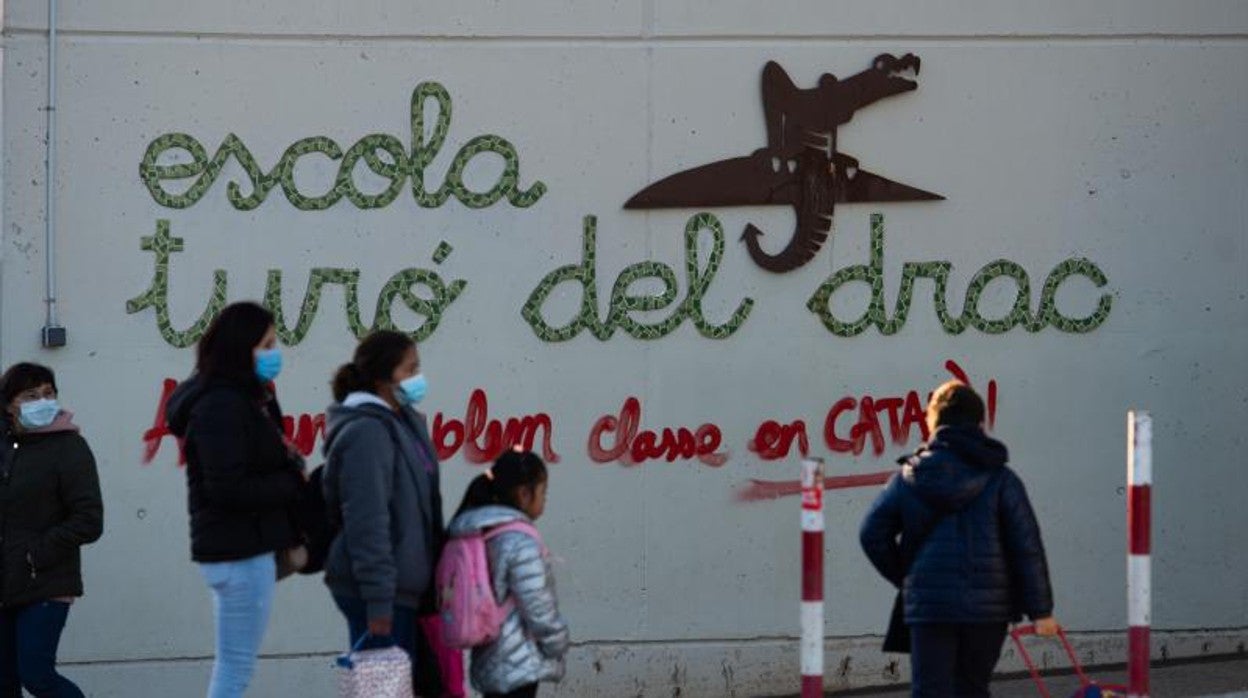 Escuela Turo del Drac donde una familia ha pedido el 25% de castellano en las aulas