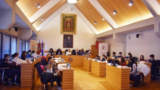 El pleno escolar de Ciudad Real se constituye y pide una ciudad más sostenible