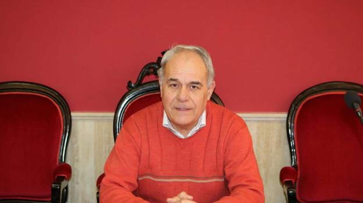 Luis Santos González, alcalde de Astudillo