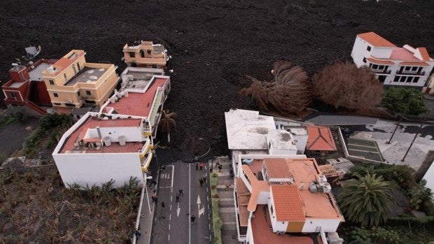 Detectan «pequeño flujo de lava»  que no altera el agotamiento del volcán