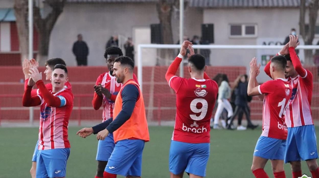 Jugadores de Las Pedroñeras, que se impusieron al Tomelloso