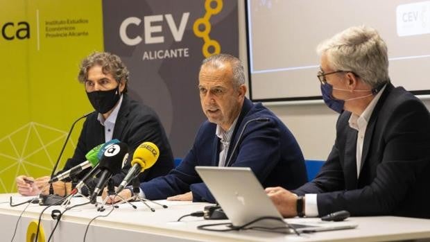 Alicante es la provincia española donde más han caído los créditos a particulares y los depósitos bancarios