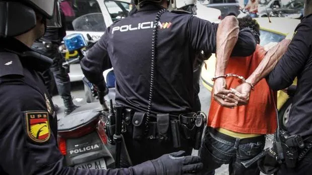 Detenidas 32 personas en Alcoy y su comarca por tráfico de drogas y viagra