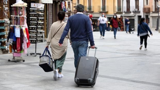 Nuevas normas restrictivas para frenar la aglomeración de pisos turísticos en Toledo