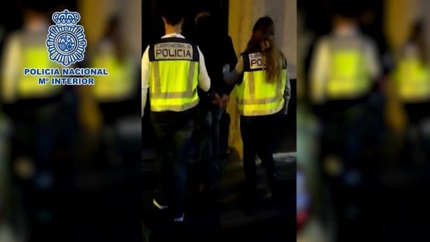 Dos detenidos por la muerte de un empresario en el hotel Palace, al que drogaron con GHB para robarle