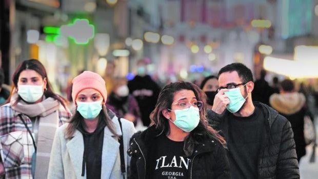 Última hora del covid en Castilla-La Mancha: nuevo récord diario de contagios, más hospitalizados y menos ucis