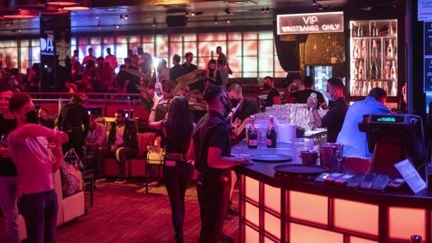 Restricciones en Cataluña, última hora: la Justicia mantiene el cierre del ocio nocturno por Fin de Año