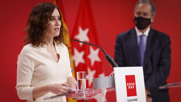 Ayuso promete que su Gobierno «dará todas las batallas» en 2022