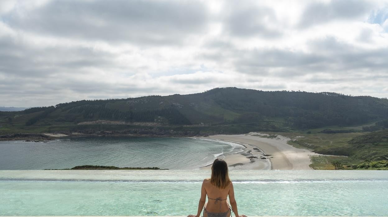 Vistas desde el Parador de la playa de Lourido