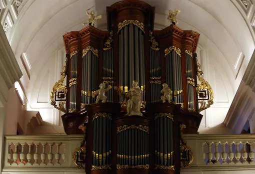 El órgano, en el coro del Oratorio