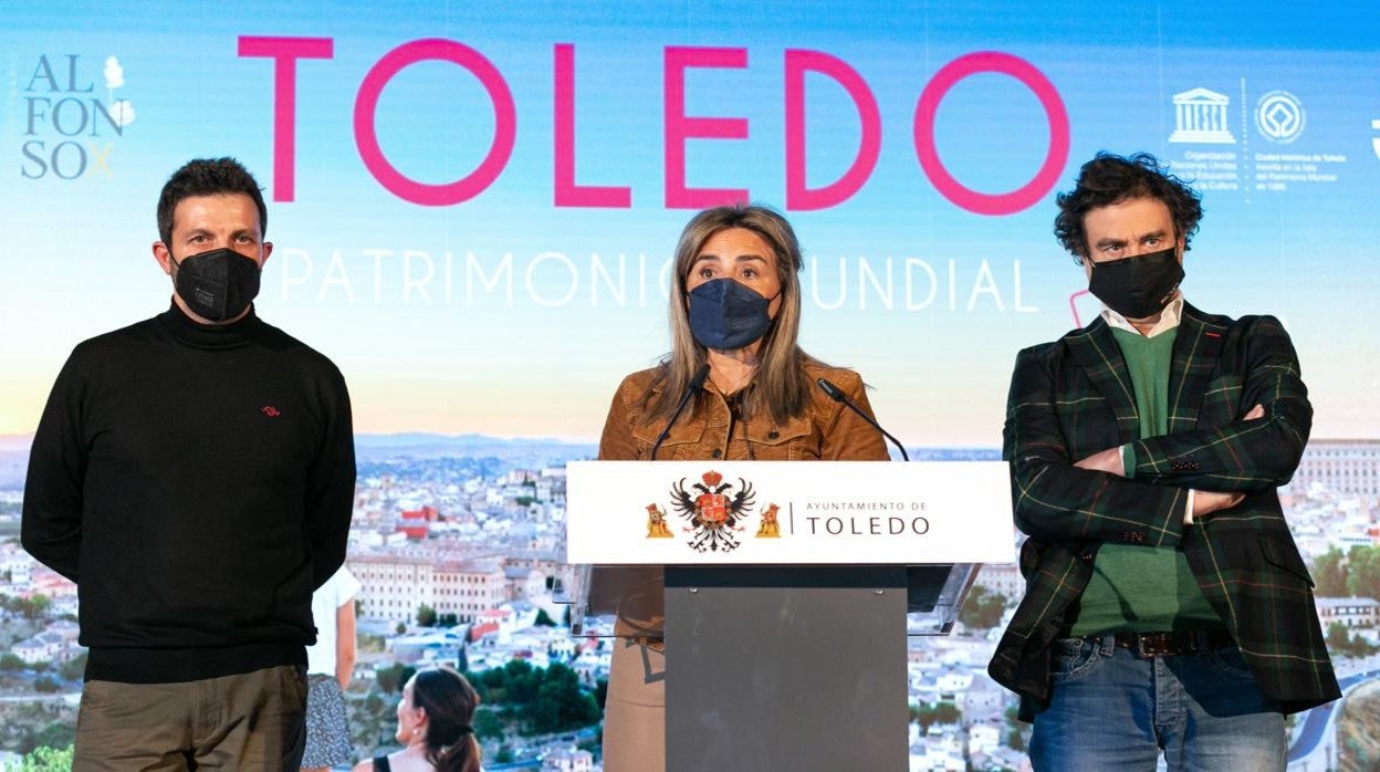 Iván Cerdeño, Milagros Tolón y Pepe Rodríguez durante la presentación de la oferta turística de Toledo en Fitur