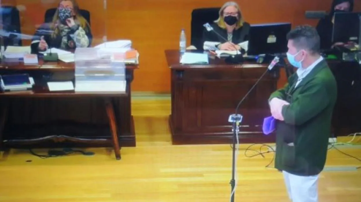 El acusado, en el juicio con jurado popular en la Audiencia Provincial de Guadalajara