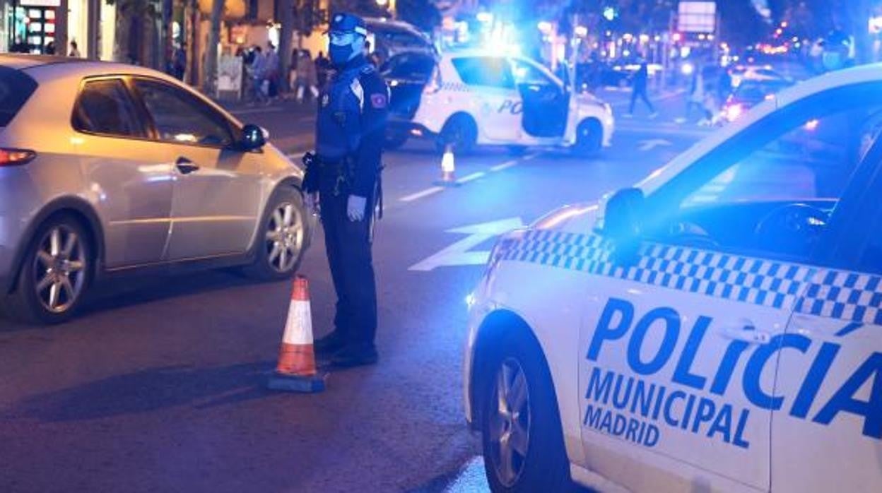 Control de la Policía Municipal en el centro de Madrid