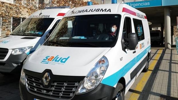 Tijeretazo del Gobierno aragonés a la Sanidad rural: quiere recortar la flota de ambulancias