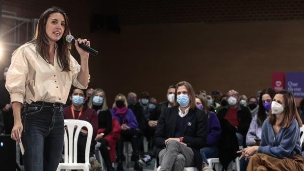 Montero: «Hasta la gente de derechas sabe que el PP no hace nada bueno»