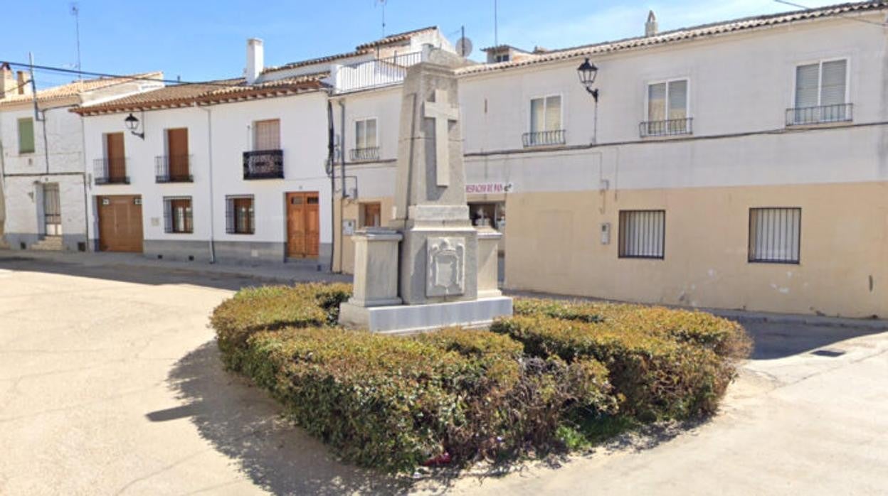 'Cruz de los caídos' de Santa Cruz de la Zarza (Toledo)