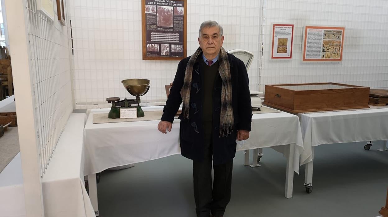 José Castaño, el toledano que pesa y mide la memoria en su museo de Herreruela de Oropesa