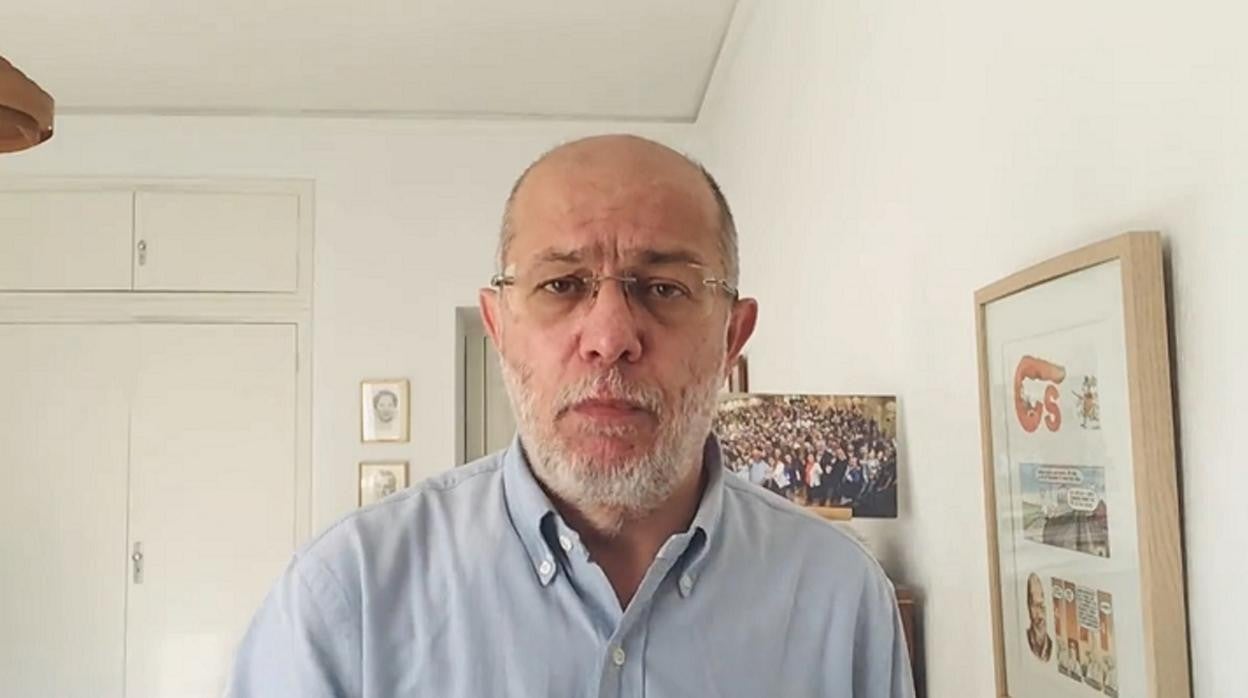 Guillermo Garabito: Entre plasma y ectoplasma