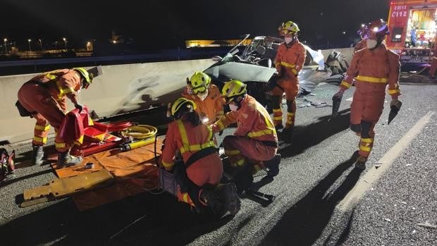 Un conductor de 87 años que circulaba en sentido contrario causa un accidente con cinco muertos en Valencia