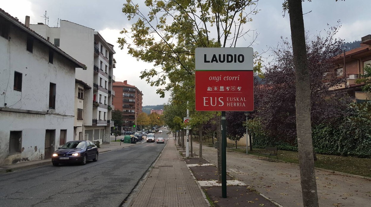 Entrada al municipio de Llodio