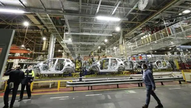 La falta de suministros vuelve a paralizar parte de la fábrica aragonesa de Opel