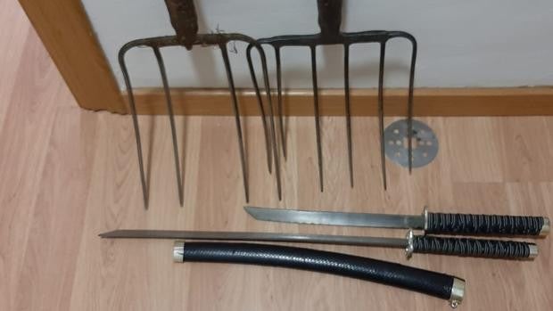 Frenan una reyerta con hachas y katanas entre dos familias en Herrera de Pisuerga