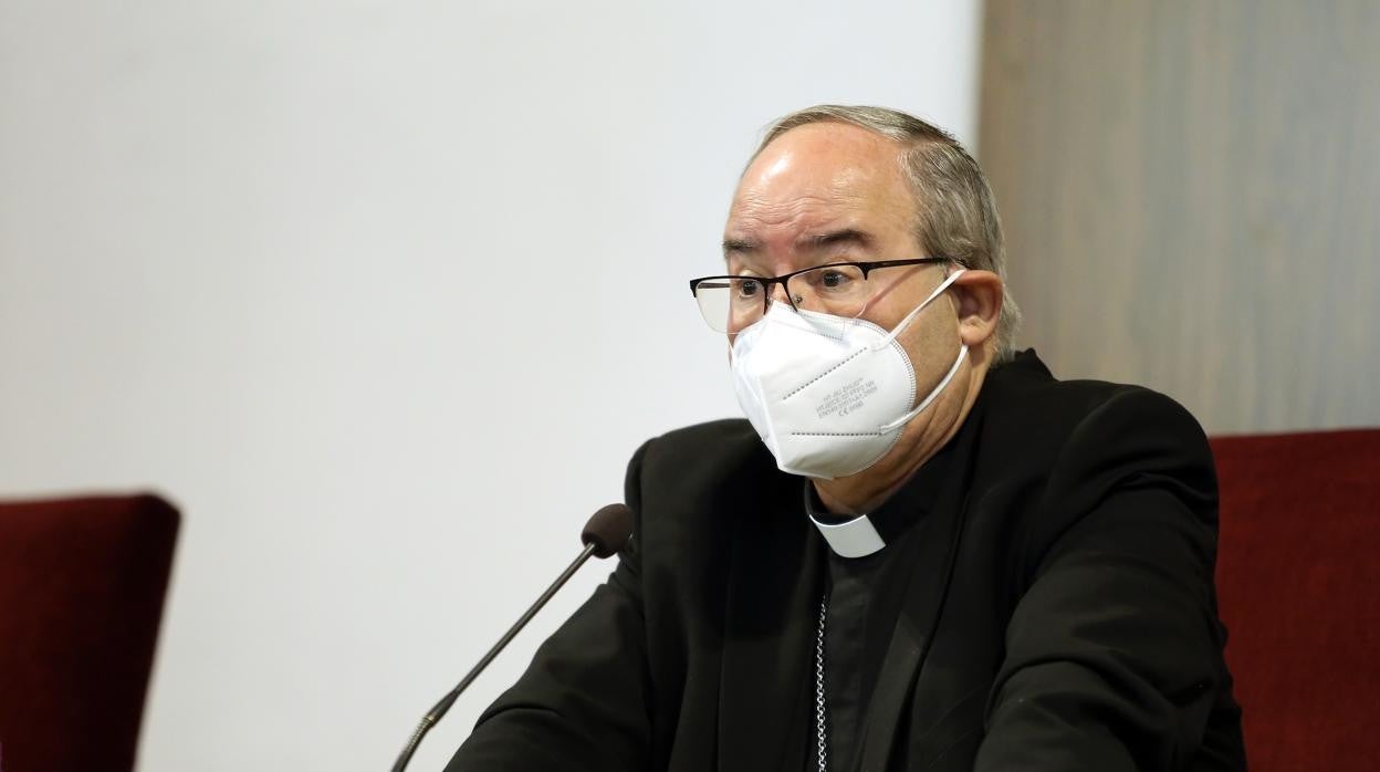 Francisco Cerro, este lunes durante una rueda de prensa en Toledo