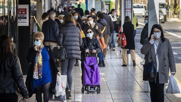 Restricciones por el coronavirus en la Comunidad Valenciana tras la eliminación de la mascarilla en exteriores