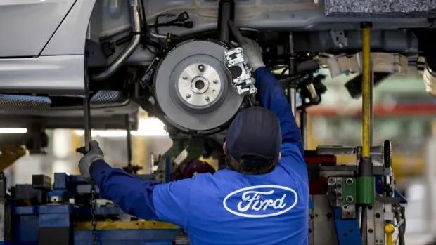 El acuerdo de UGT con Ford para salvar Almussafes prevé contención salarial hasta 2027