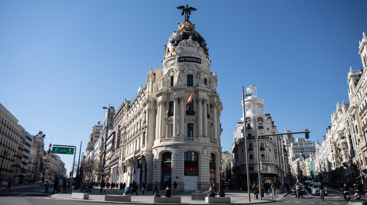 Exterior del Edificio Metrópolis