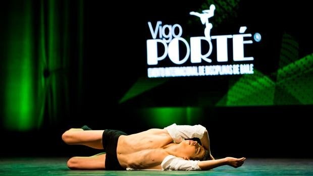 El ballet gallego que busca fondos para la gran final