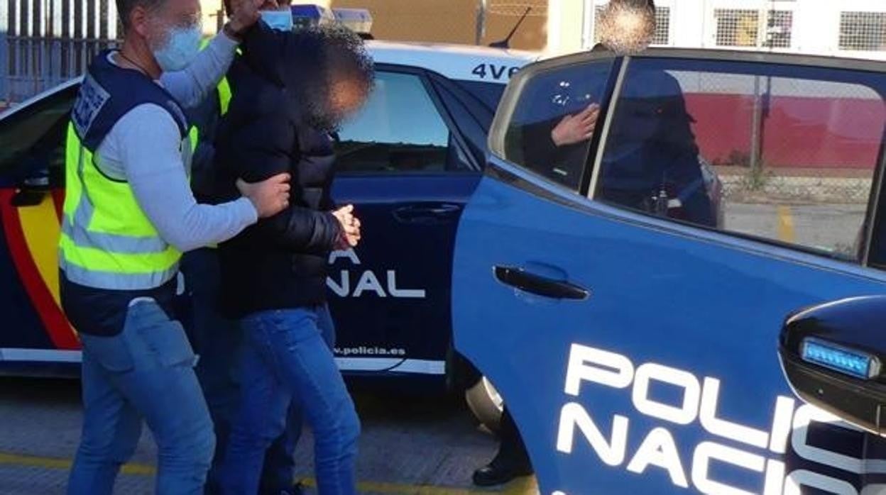 Este lunes juzgan en Albacete a un hombre por agredir a agentes de la Policía Nacional y personal sanitario