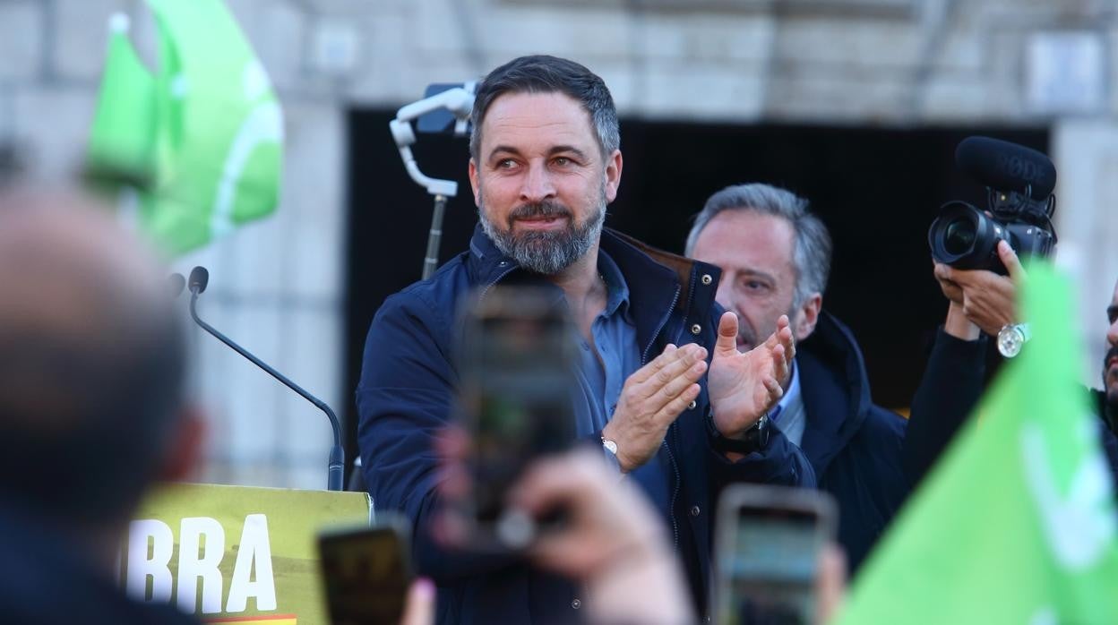 Santiago Abascal, en un mitin durante la campaña electoral