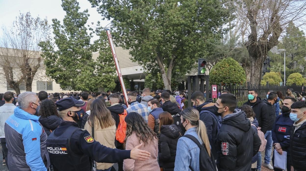 Indignación Entre Los Opositores Con La Policía Nacional Al No Anular ...