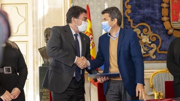 El PP valenciano confía en tener con Feijóo peso en el partido «más allá» de González Pons