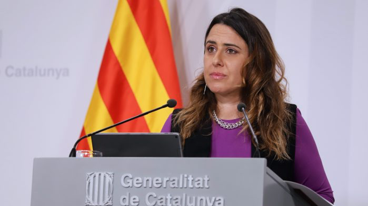 Patrícia Plaja, hoy, durante la rueda de prensa de la Generalitat de Cataluña