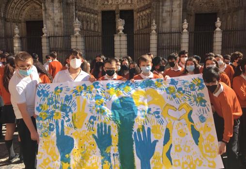 Los niños de Toledo piden el fin de la guerra en Ucrania