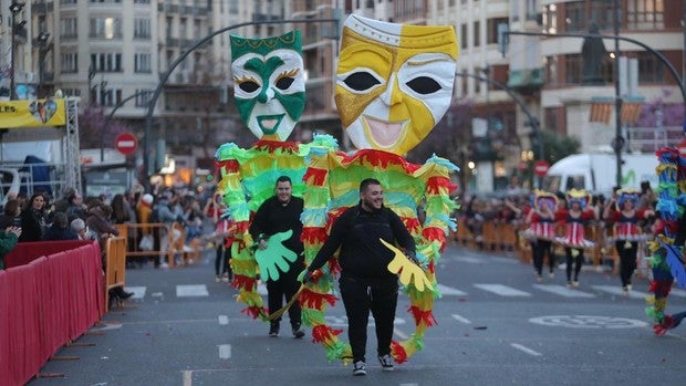 Fallas Valencia 2022: suspenden la Cabalgata del Ninot ante la amenaza de lluvias