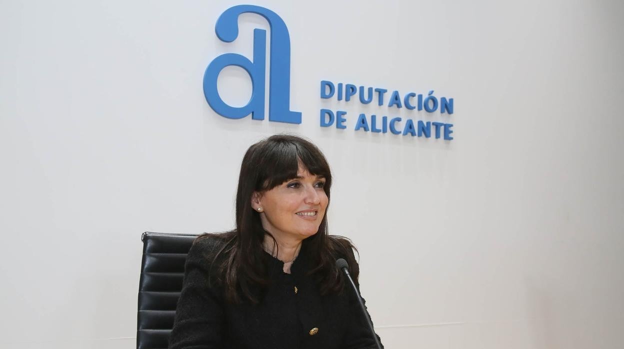 Imagen de la vicepresidenta y diputada de Cultura de Alicante, Julia Parra