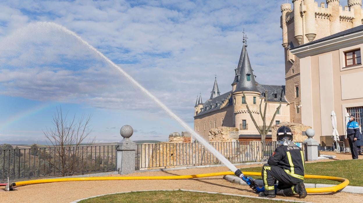 El Patronato del Alcázar de Segovia realiza el simulacro anual para probar sus sistemas de seguridad y antincendios